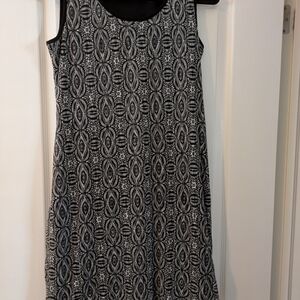 Elegant Black and White Patterned Midi Dress